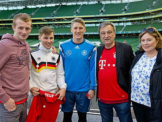 Bastian Schweinsteiger met the...